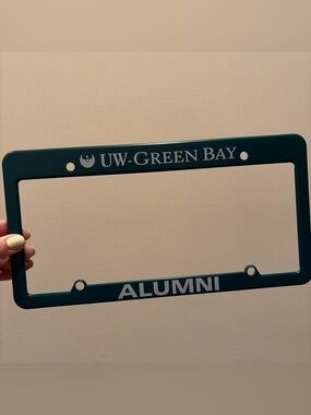 UW-Green Bay Alumni License Plate Frame - Green and White
